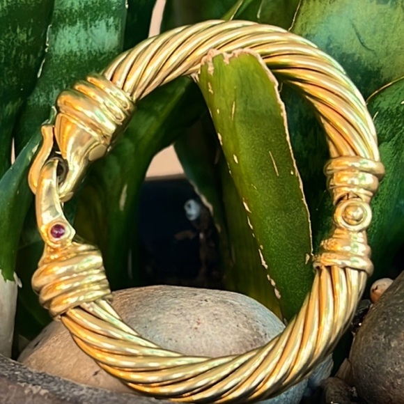 David Yurman 60.7 grams 18kt / 750 solid yellow gold bracelet w cabochon rubys - Picture 3 of 15